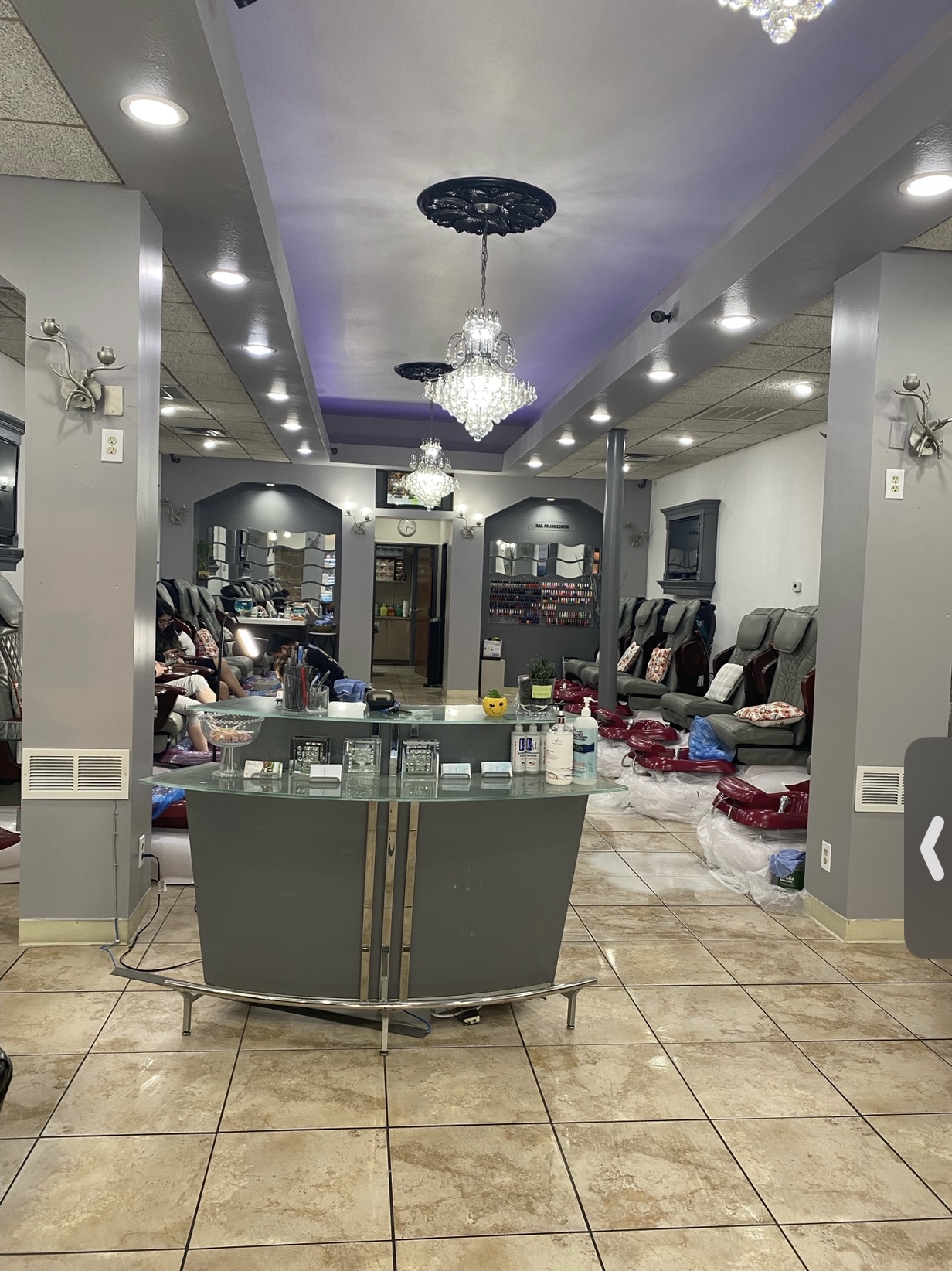 Beverly Hills Nails And Spa nail photo 3